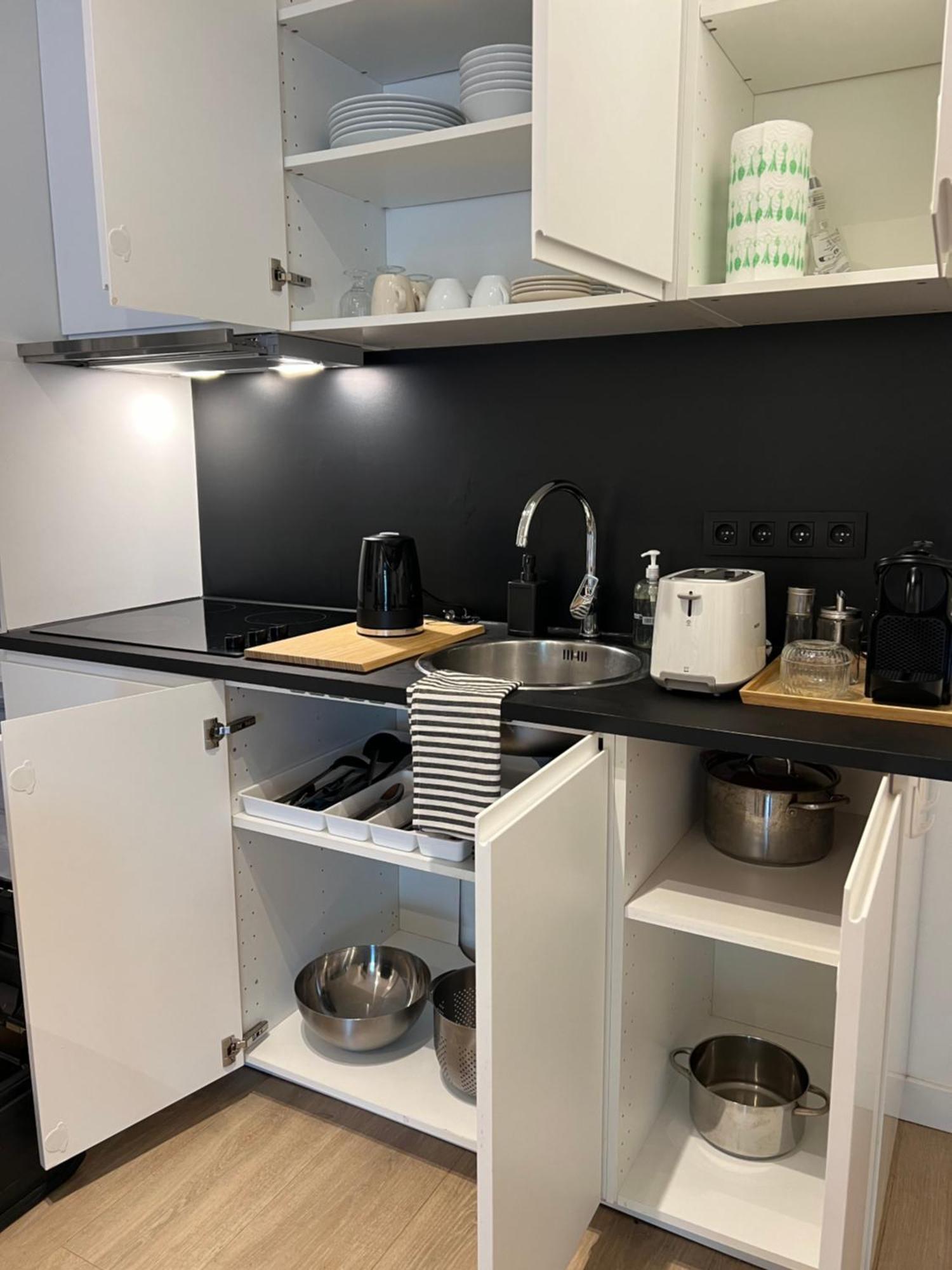 2 Bedroom With Garden Close To Station Apartment