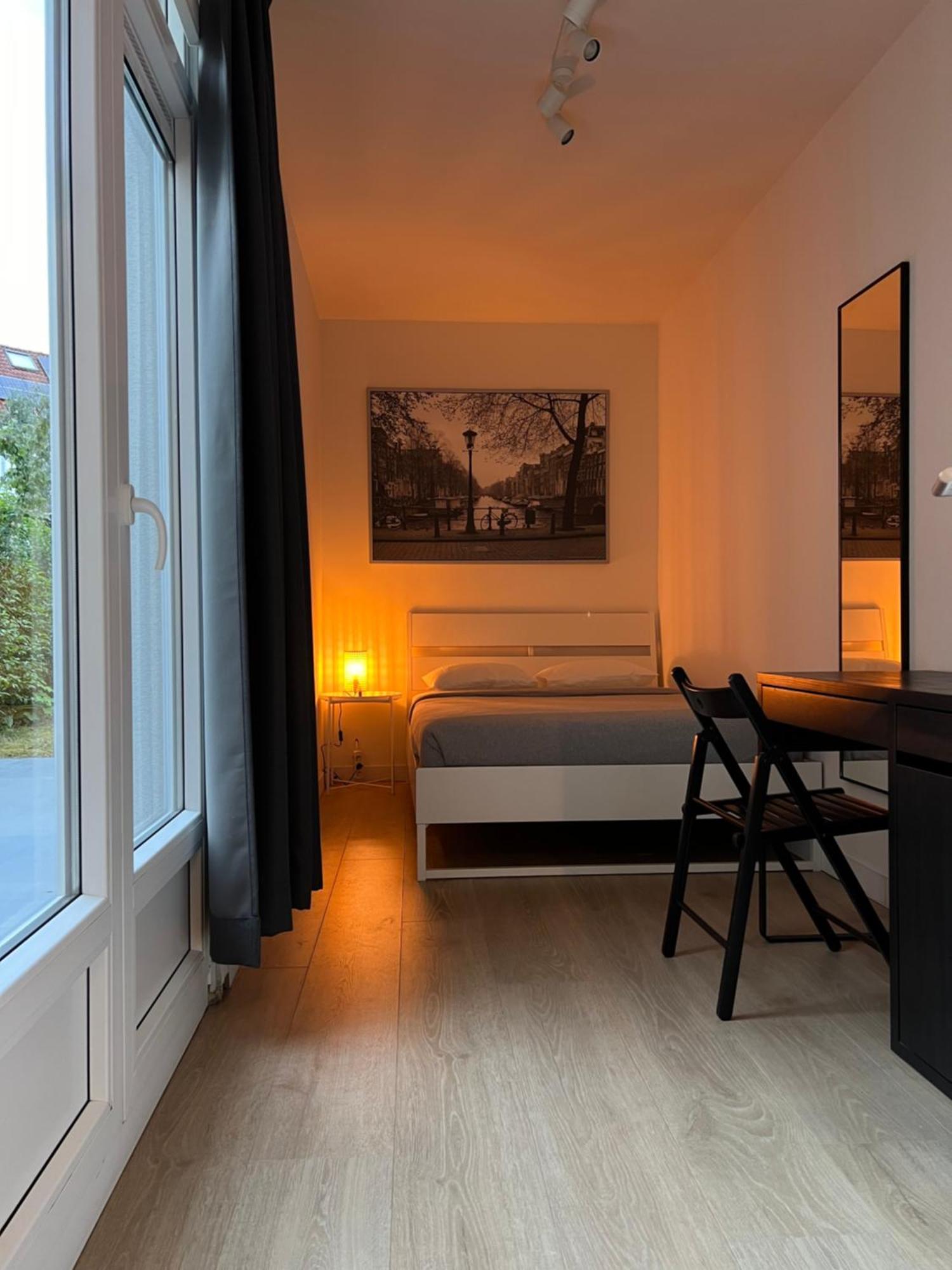 2 Bedroom With Garden Close To Station