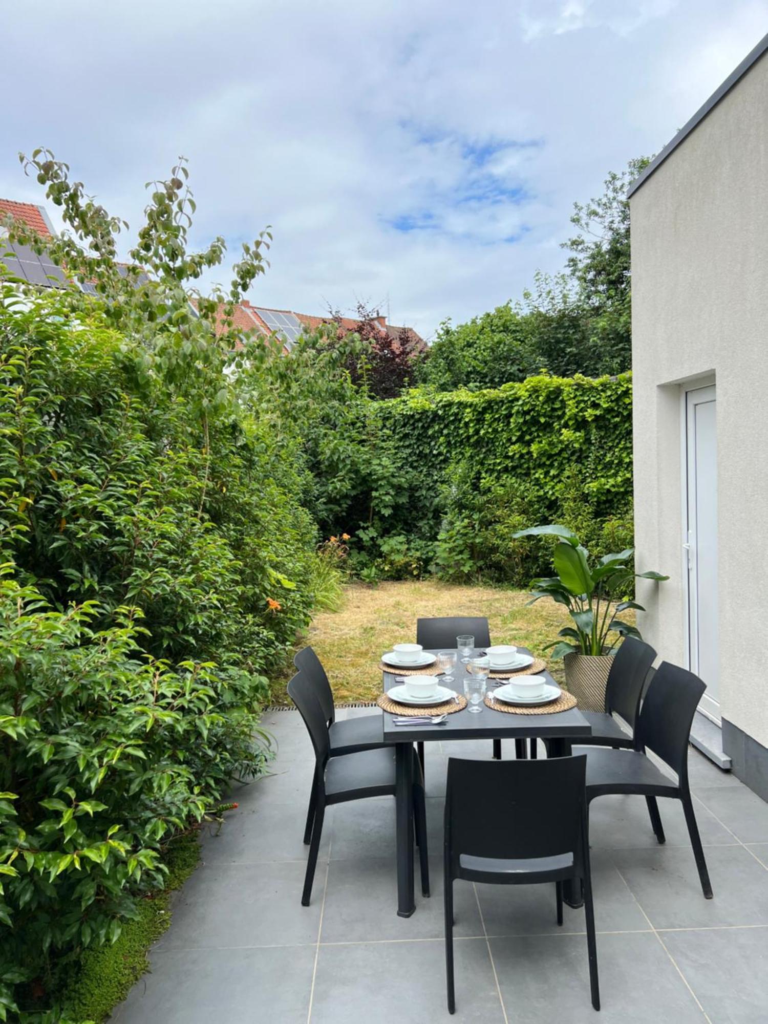 2 Bedroom With Garden Close To Station * Ghent